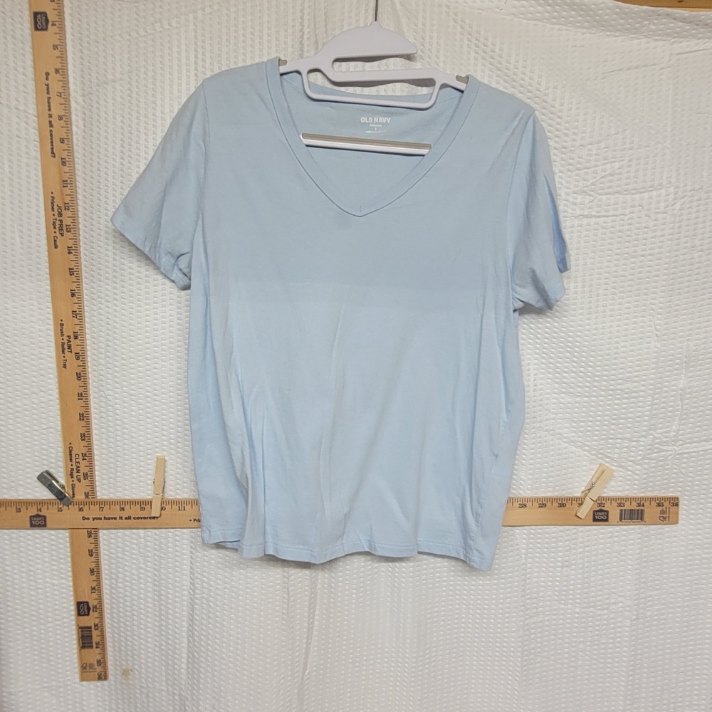 Old Navy Everywear Light Blue V-Neck Short Sleeve T-Shirt Small